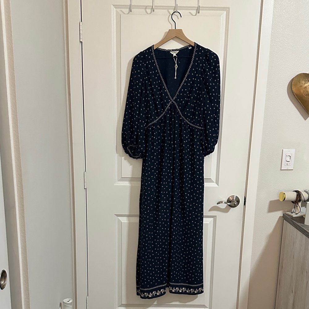 Elegant Navy Blue Women's Dress
